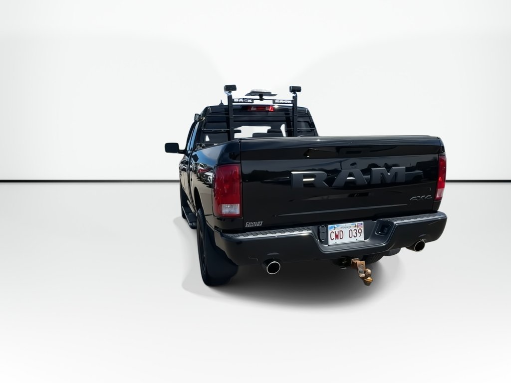 2021 Ram 1500 Classic Express | Cam | Bluetooth | HtdSeats | Aux | AC in Saint John, New Brunswick - 9 - w1024h768px