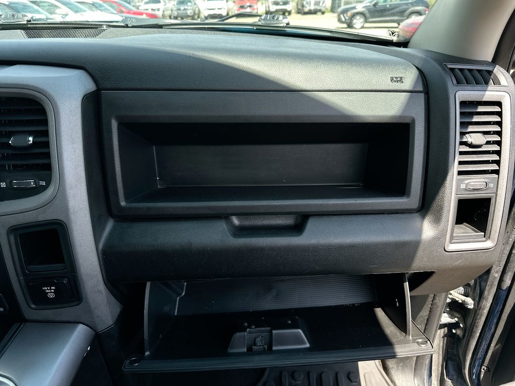 2021 Ram 1500 CLASSIC in Antigonish, Nova Scotia - 43 - w1024h768px
