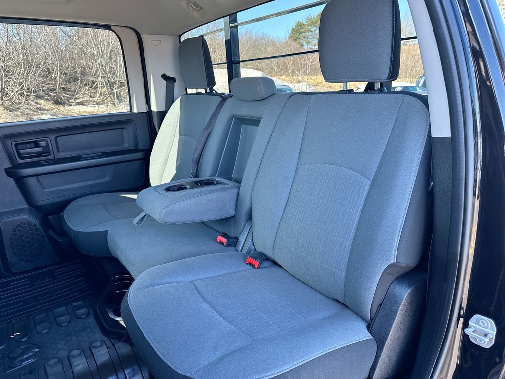 Ram 1500 Classic Express | Cam | Bluetooth | HtdSeats | Aux | AC 2022 à Saint John, Nouveau-Brunswick - 31 - w1024h768px