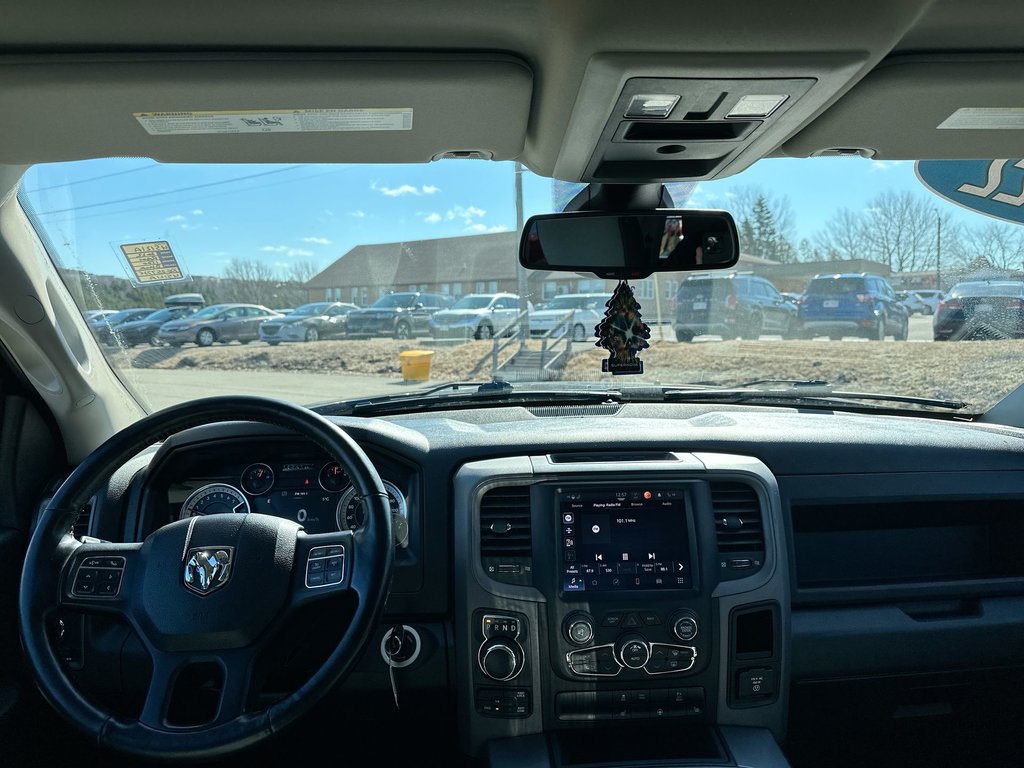 Ram 1500 Classic Express | Cam | Bluetooth | HtdSeats | Aux | AC 2022 à Saint John, Nouveau-Brunswick - 13 - w1024h768px
