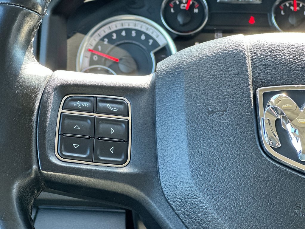 Ram 1500 Classic Express | Cam | Bluetooth | HtdSeats | Aux | AC 2022 à Saint John, Nouveau-Brunswick - 20 - w1024h768px