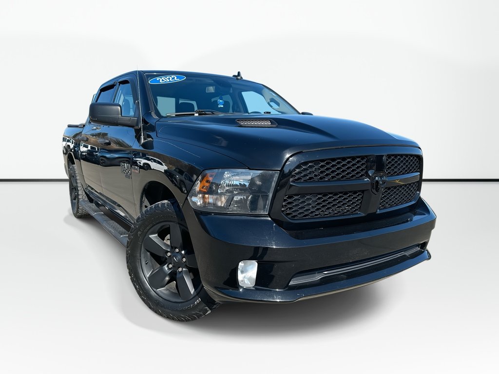 Ram 1500 Classic Express | Cam | Bluetooth | HtdSeats | Aux | AC 2022 à Saint John, Nouveau-Brunswick - 1 - w1024h768px