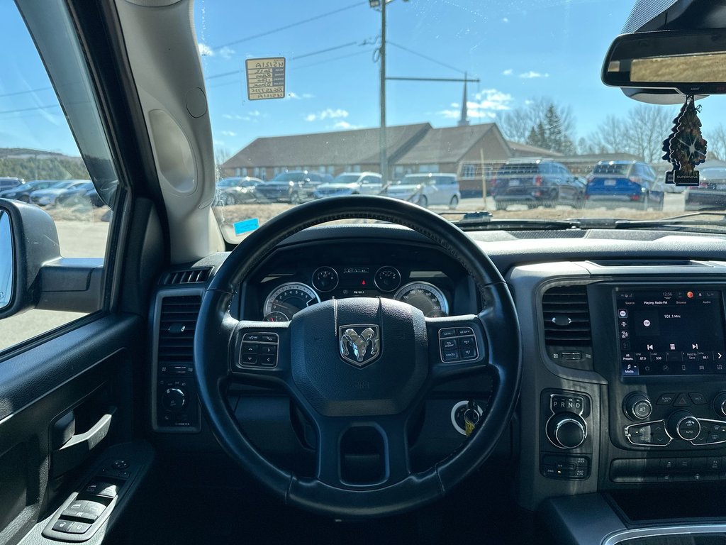 Ram 1500 Classic Express | Cam | Bluetooth | HtdSeats | Aux | AC 2022 à Saint John, Nouveau-Brunswick - 12 - w1024h768px