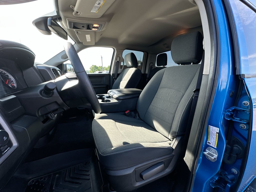 2022 Ram 1500 Classic Express | Night Ed | Cam | Aux |  Warranty to 2027 in Saint John, New Brunswick - 11 - w1024h768px