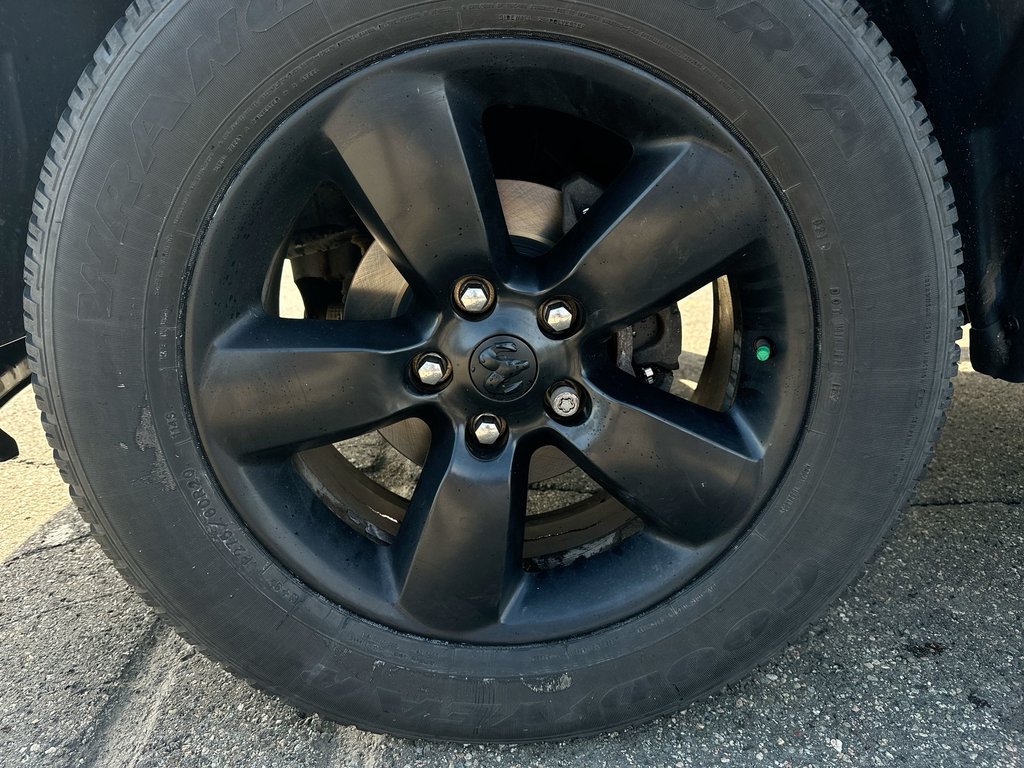 2022 Ram 1500 Classic Express | Night Ed | Cam | Aux |  Warranty to 2027 in Saint John, New Brunswick - 10 - w1024h768px