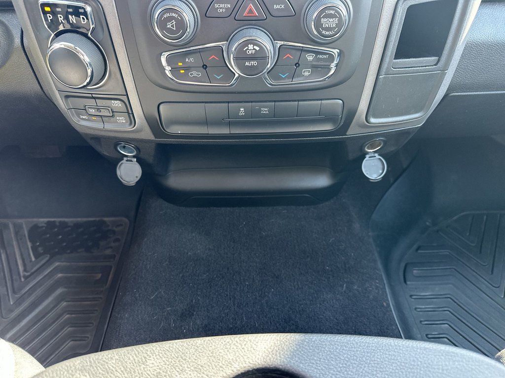 2022 Ram 1500 Classic Express | Night Ed | Cam | Aux |  Warranty to 2027 in Saint John, New Brunswick - 28 - w1024h768px