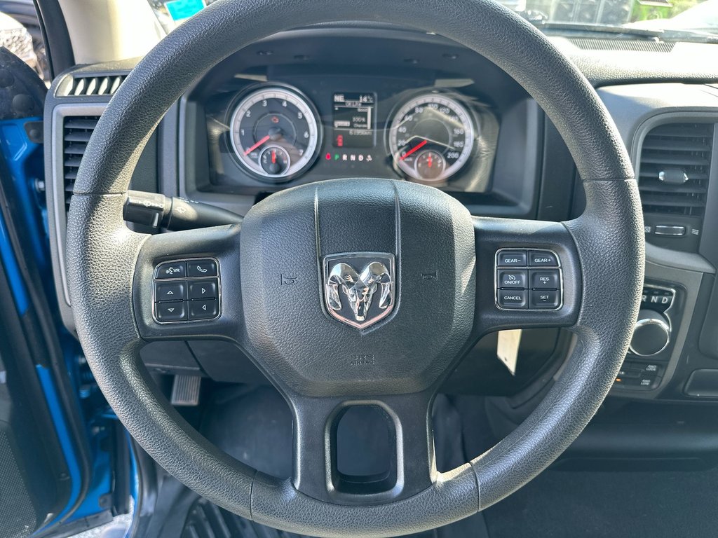 2022 Ram 1500 Classic Express | Night Ed | Cam | Aux |  Warranty to 2027 in Saint John, New Brunswick - 17 - w1024h768px