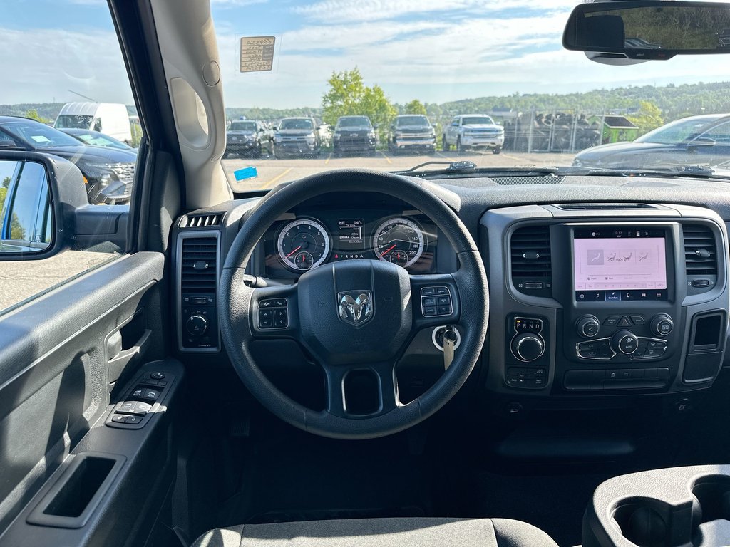 2022 Ram 1500 Classic Express | Night Ed | Cam | Aux |  Warranty to 2027 in Saint John, New Brunswick - 12 - w1024h768px