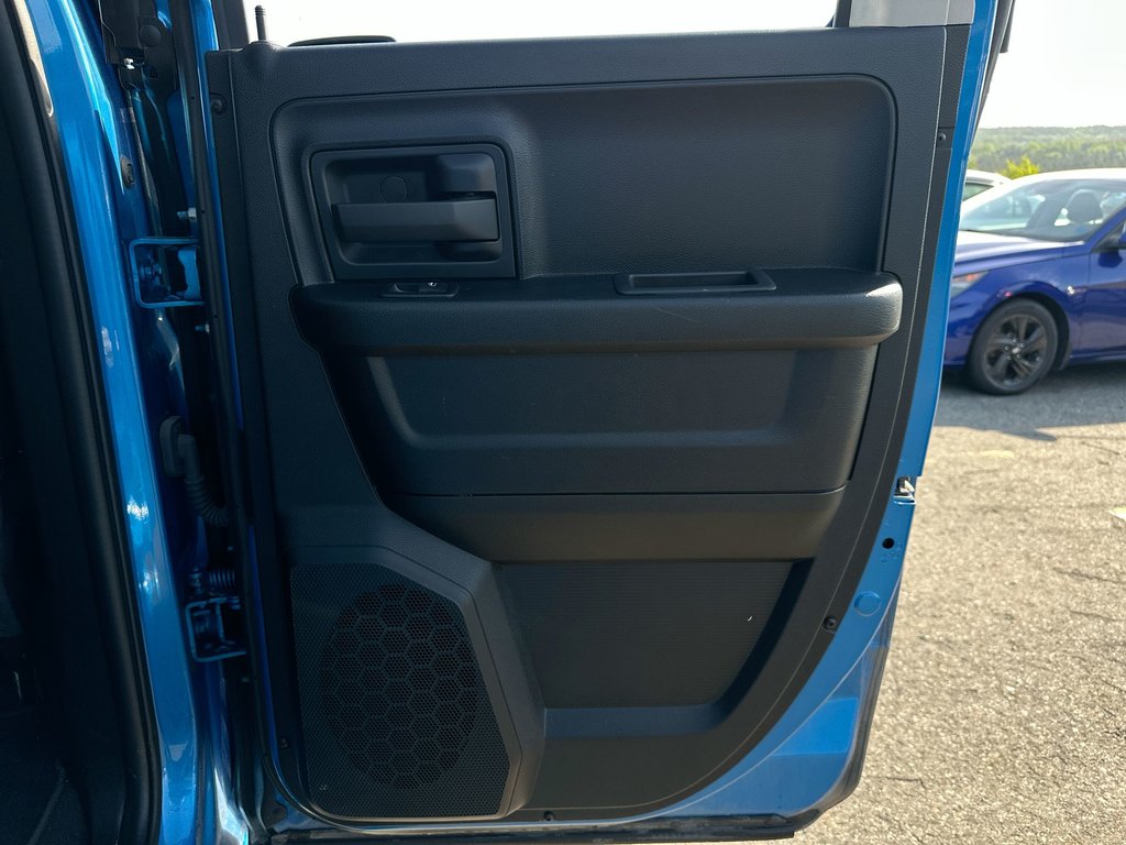 2022 Ram 1500 Classic Express | Night Ed | Cam | Aux |  Warranty to 2027 in Saint John, New Brunswick - 41 - w1024h768px