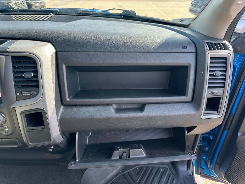 2022 Ram 1500 Classic Express | Night Ed | Cam | Aux |  Warranty to 2027 in Saint John, New Brunswick - 43 - w1024h768px