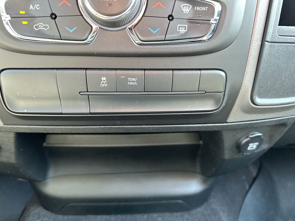 2022 Ram 1500 Classic Express | Night Ed | Cam | Aux |  Warranty to 2027 in Saint John, New Brunswick - 22 - w1024h768px