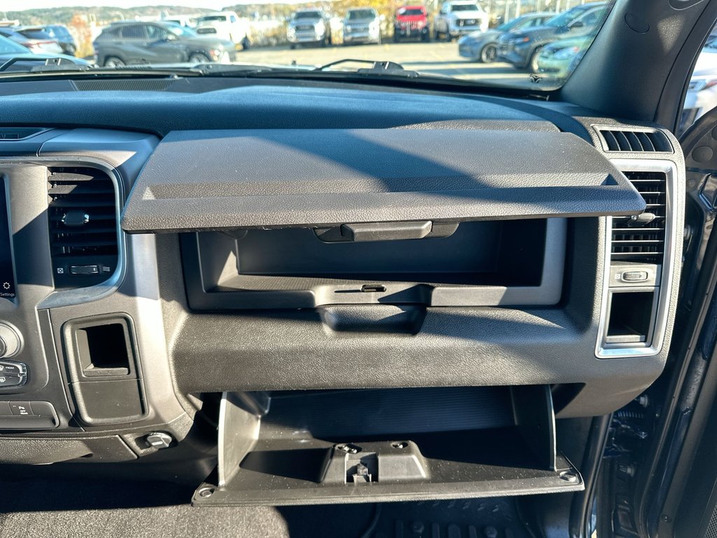 2022 Ram 1500 Classic Warlock | Cam | RmtStart | Warranty to 2028 in Saint John, New Brunswick - 43 - w1024h768px