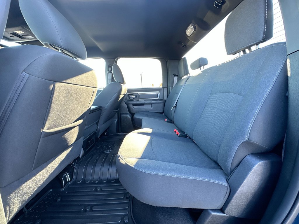2022 Ram 1500 Classic Warlock | Cam | RmtStart | Warranty to 2028 in Saint John, New Brunswick - 34 - w1024h768px