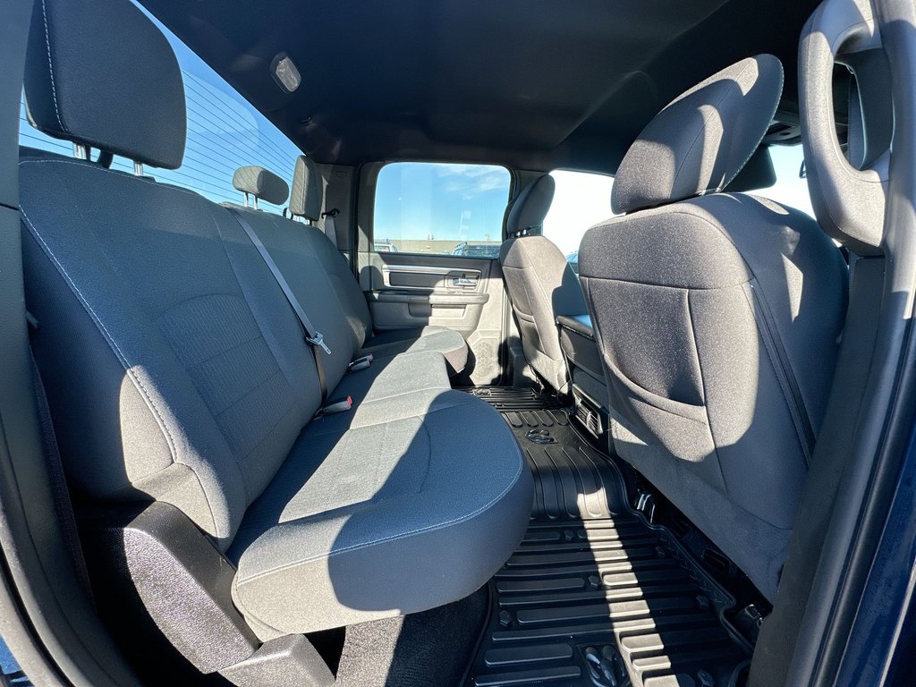 2022 Ram 1500 Classic Warlock | Cam | RmtStart | Warranty to 2028 in Saint John, New Brunswick - 40 - w1024h768px