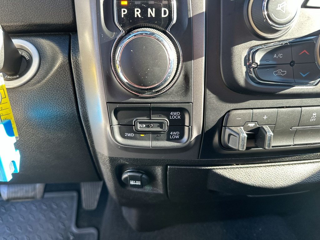 2022 Ram 1500 Classic Warlock | Cam | RmtStart | Warranty to 2028 in Saint John, New Brunswick - 31 - w1024h768px