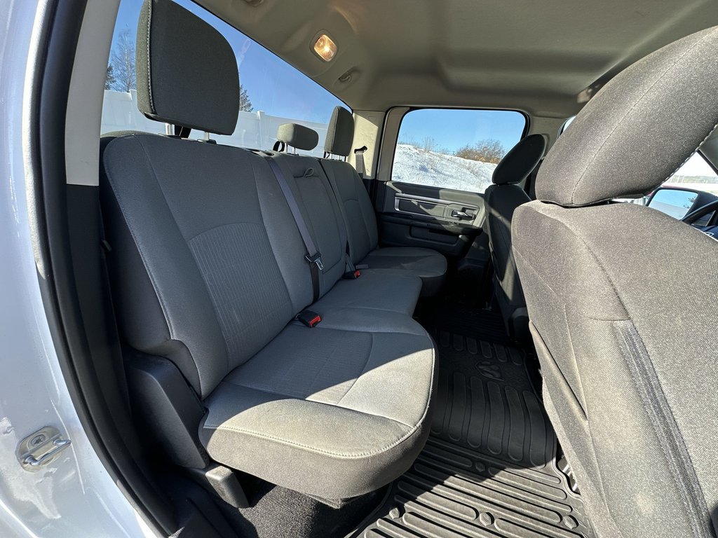 Ram 1500 Classic SLT | Cam | HtdSeat | Bluetooth | Warranty to 2028 2023 à Saint John, Nouveau-Brunswick - 39 - w1024h768px