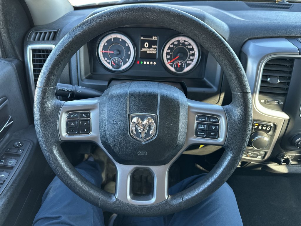 Ram 1500 Classic SLT | Cam | HtdSeat | Bluetooth | Warranty to 2028 2023 à Saint John, Nouveau-Brunswick - 17 - w1024h768px