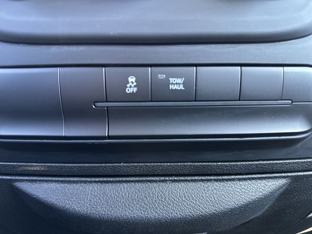 2023 Ram 1500 Classic SLT | Cam | Bluetooth | Aux | Warranty to 2028 in Saint John, New Brunswick - 22 - w1024h768px