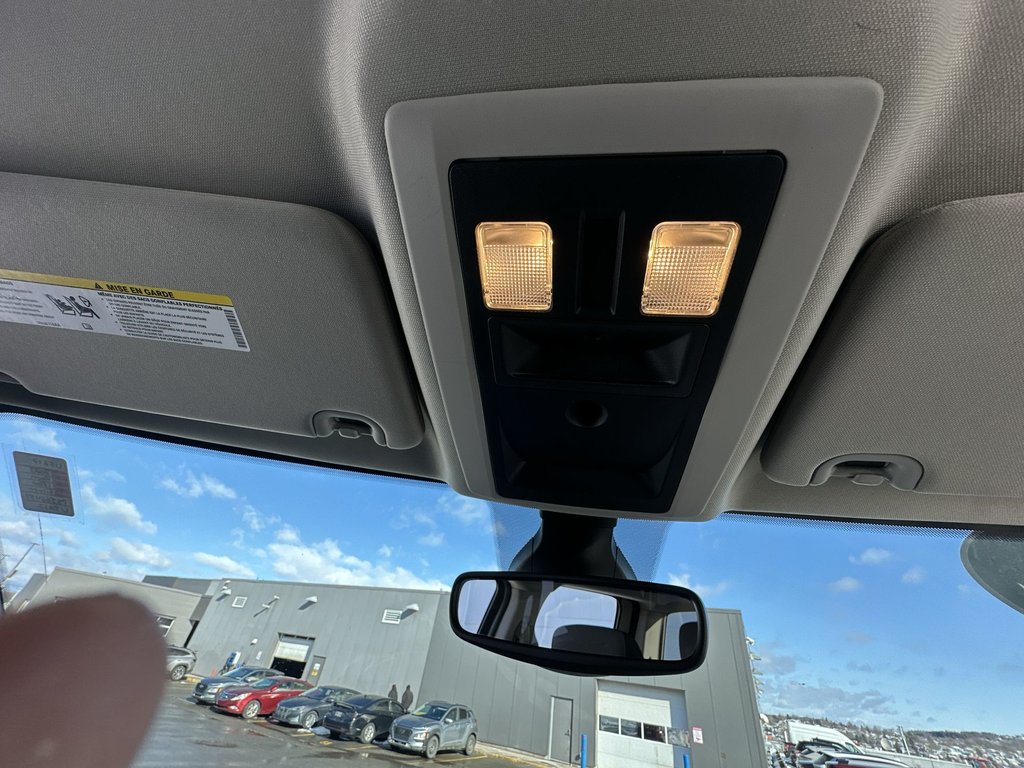 2023 Ram 1500 Classic SLT | Cam | Bluetooth | Aux | Warranty to 2028 in Saint John, New Brunswick - 45 - w1024h768px