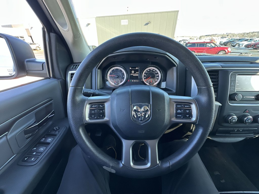 2023 Ram 1500 Classic SLT | Cam | Bluetooth | Aux | Warranty to 2028 in Saint John, New Brunswick - 12 - w1024h768px