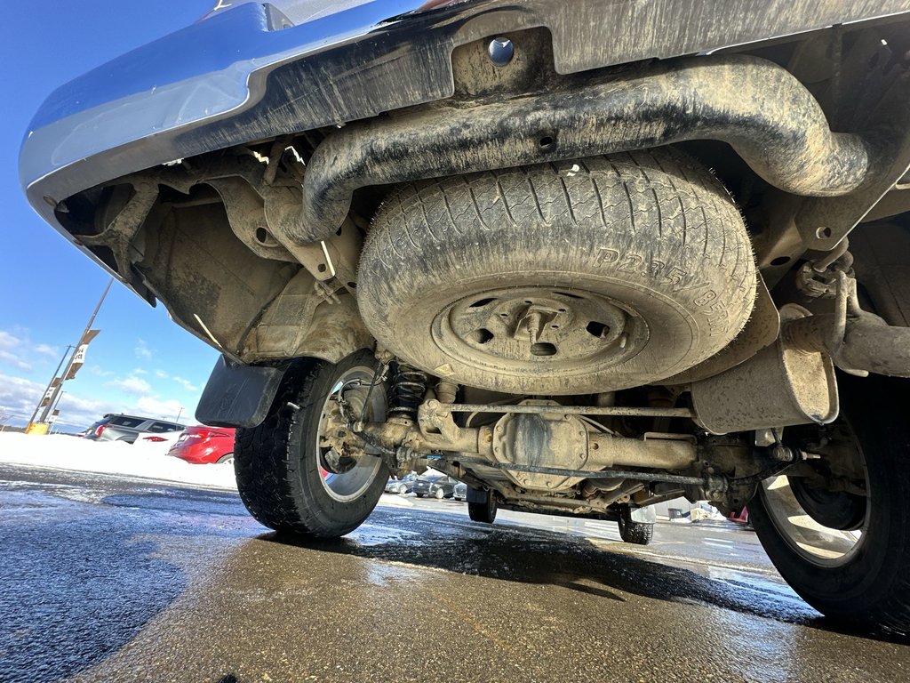 2023 Ram 1500 Classic SLT | Cam | Bluetooth | Aux | Warranty to 2028 in Saint John, New Brunswick - 36 - w1024h768px