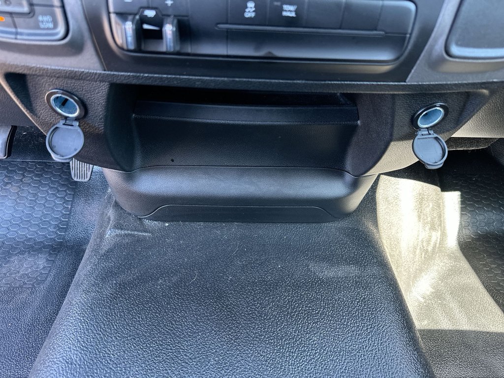 2023 Ram 1500 Classic in Antigonish, Nova Scotia - 45 - w1024h768px