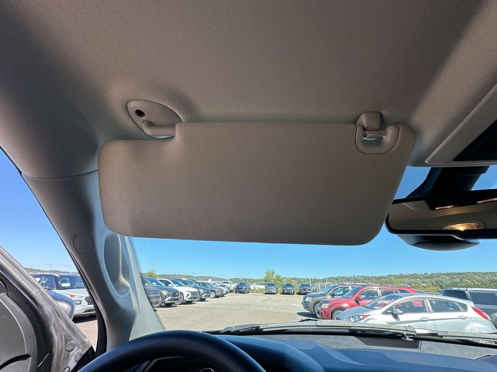 2023 Ram 1500 Classic in Antigonish, Nova Scotia - 48 - w1024h768px
