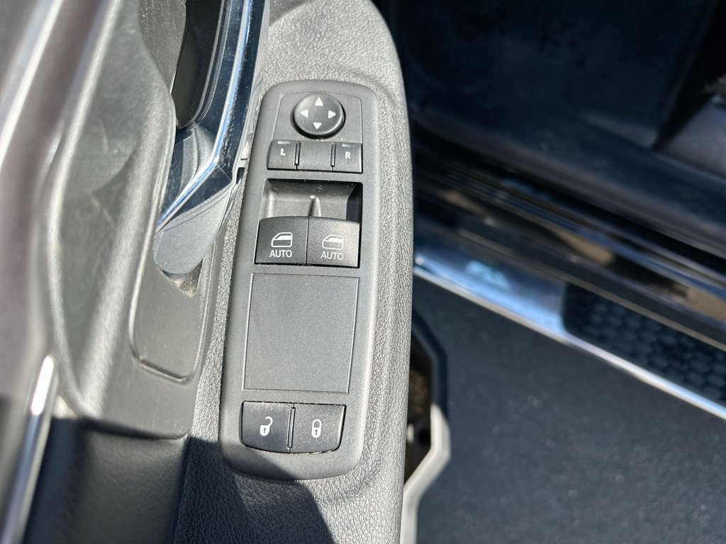 2023 Ram 1500 Classic in Antigonish, Nova Scotia - 15 - w1024h768px