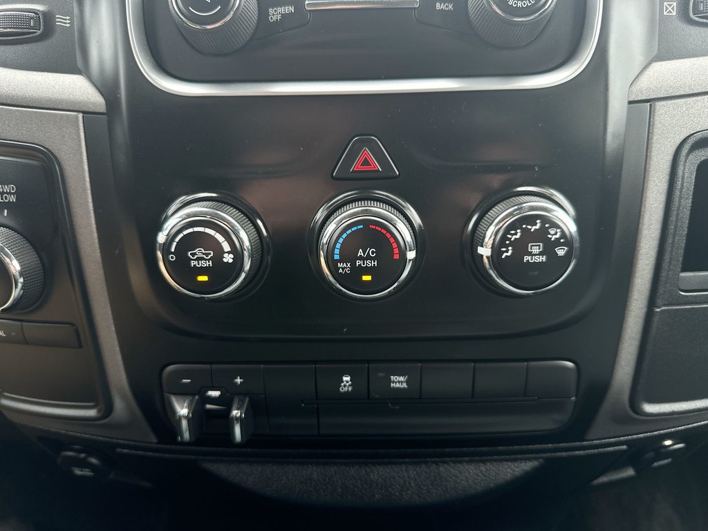 2015 Ram 1500 ST | Cam | Keyless | PwrLcks | AC | Cruise | Aux in Saint John, New Brunswick - 27 - w1024h768px