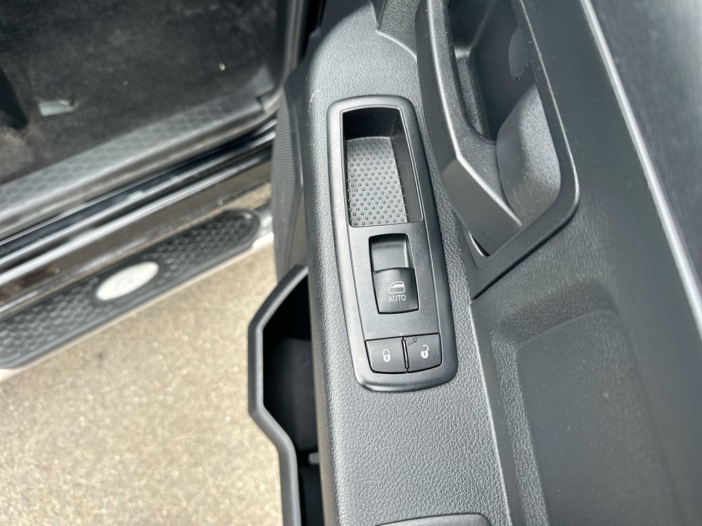 2015 Ram 1500 ST | Cam | Keyless | PwrLcks | AC | Cruise | Aux in Saint John, New Brunswick - 46 - w1024h768px