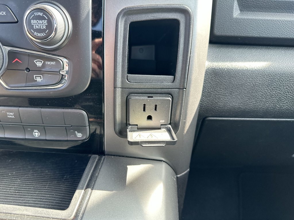 2015 Ram 1500 Sport | Keyless | Nav | Bluetooth | Cam | Cruise in Saint John, New Brunswick - 45 - w1024h768px