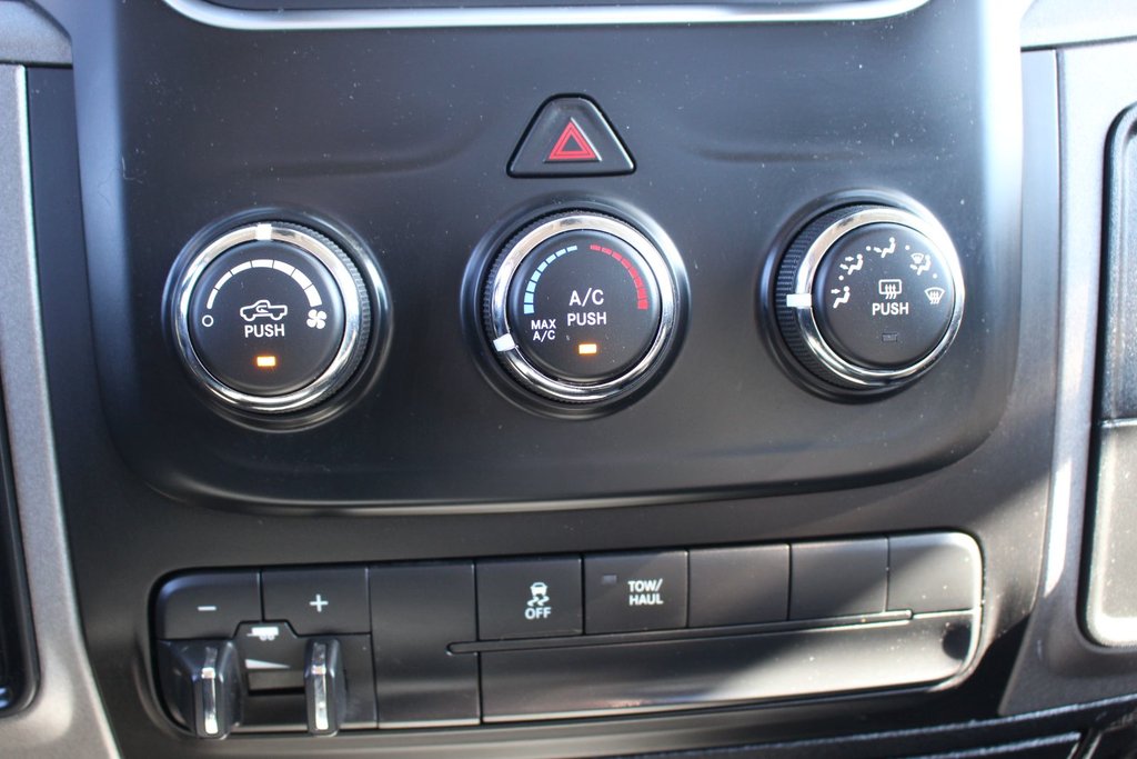 Ram 1500 Express | Cruise | A/C | Bluetooth | Aux | USB 2016 à Saint John, Nouveau-Brunswick - 20 - w1024h768px