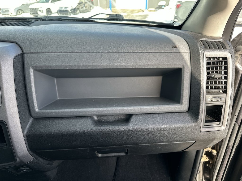 2017 Ram 1500 in Antigonish, Nova Scotia - 43 - w1024h768px