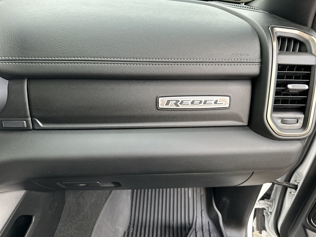 Ram 1500 Rebel | Roof | HtdSeat | Lthr | Warranty to 2027 2022 à Saint John, Nouveau-Brunswick - 44 - w1024h768px