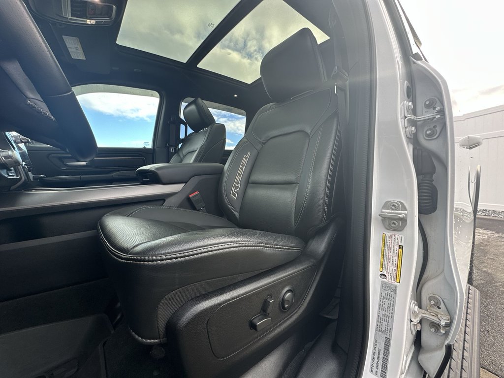 Ram 1500 Rebel | Roof | HtdSeat | Lthr | Warranty to 2027 2022 à Saint John, Nouveau-Brunswick - 14 - w1024h768px