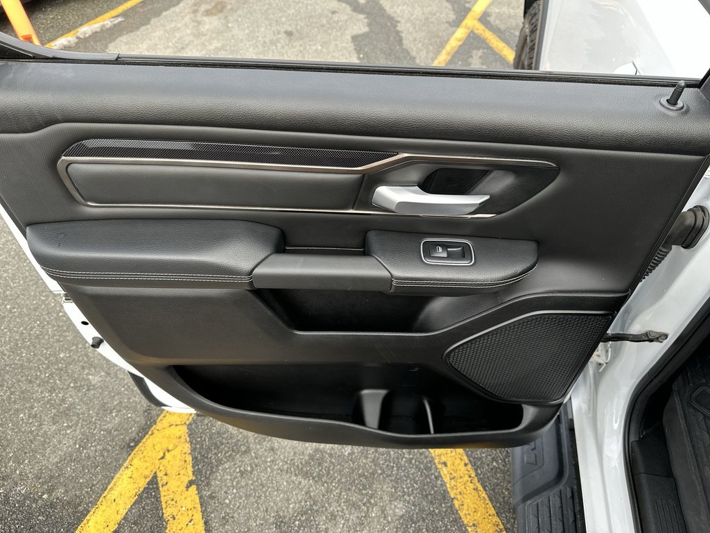 Ram 1500 Rebel | Roof | HtdSeat | Lthr | Warranty to 2027 2022 à Saint John, Nouveau-Brunswick - 35 - w1024h768px