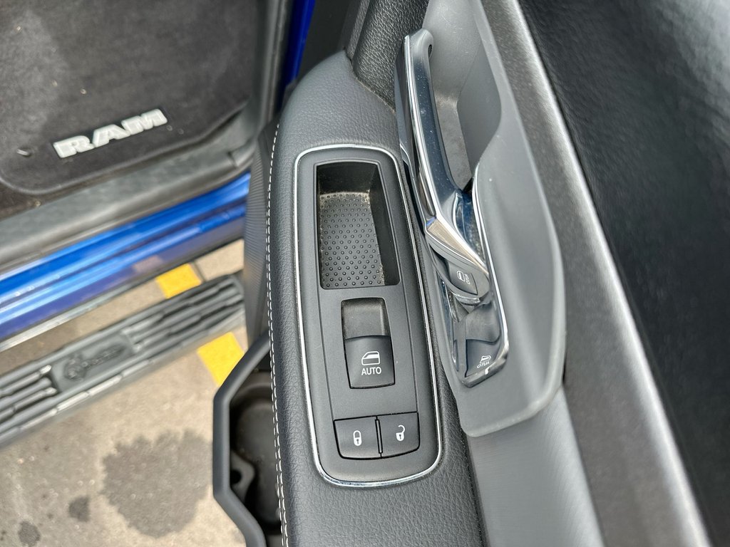 Ram 2500 Power Wagon | Keyless | Cam | HtdWhl | Lthr | Roof 2017 à Saint John, Nouveau-Brunswick - 46 - w1024h768px