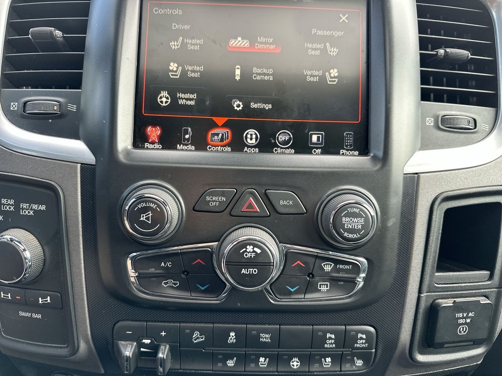 Ram 2500 Power Wagon | Keyless | Cam | HtdWhl | Lthr | Roof 2017 à Saint John, Nouveau-Brunswick - 27 - w1024h768px