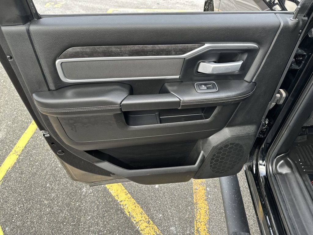 Ram 3500 Big Horn | Diesel | Cam | Warranty to 2029 2024 à Saint John, Nouveau-Brunswick - 35 - w1024h768px