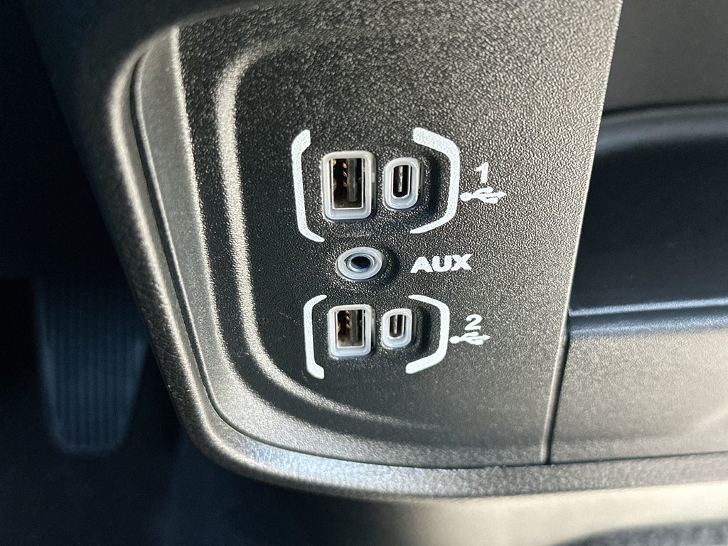 2024 Ram 3500 Tradesman | Diesel | Cam | AC | Warranty to 2029 in Saint John, New Brunswick - 40 - w1024h768px