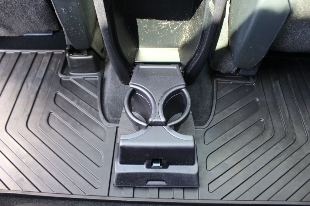 2022 Subaru ASCENT ONYX | Lthr | Roof | HtdSeats | Warranty to 2027 in Saint John, New Brunswick - 33 - w1024h768px