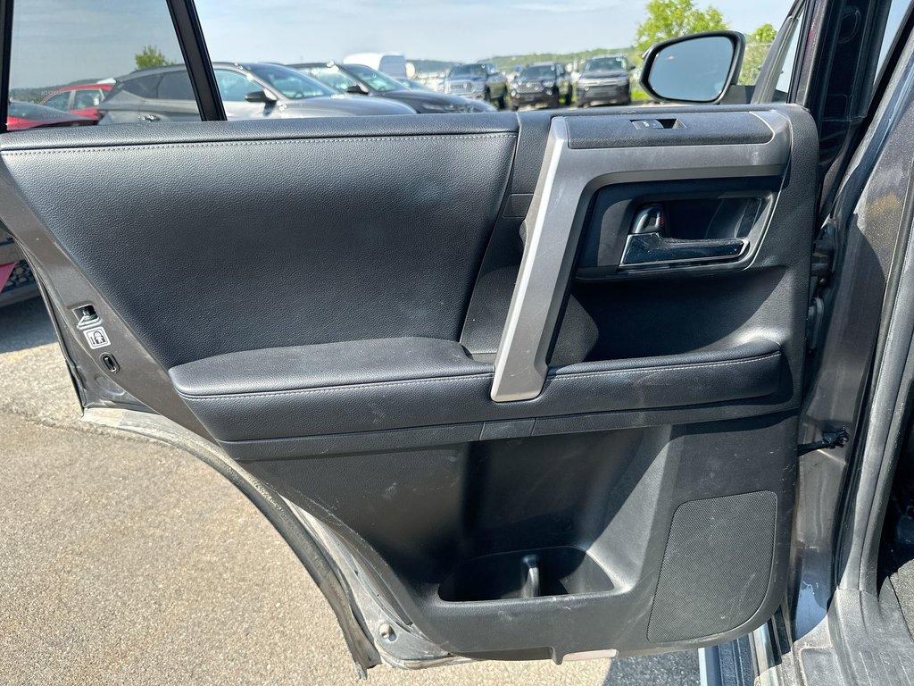 2019 Toyota 4Runner Cam | HtdSeats | Bluetooth | USB | Aux | Cruise in Saint John, New Brunswick - 35 - w1024h768px