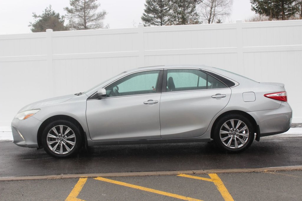 2017 Toyota Camry XLE | Leather | SunRoof | Cam | USB | Bluetooth in Saint John, New Brunswick - 4 - w1024h768px