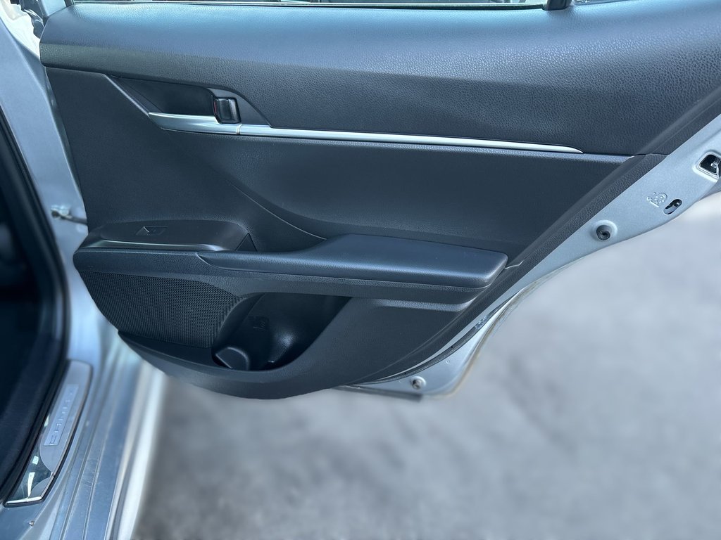 2023 Toyota Camry SE | HtdSeats | Cam | Warranty to 2028 in Saint John, New Brunswick - 38 - w1024h768px