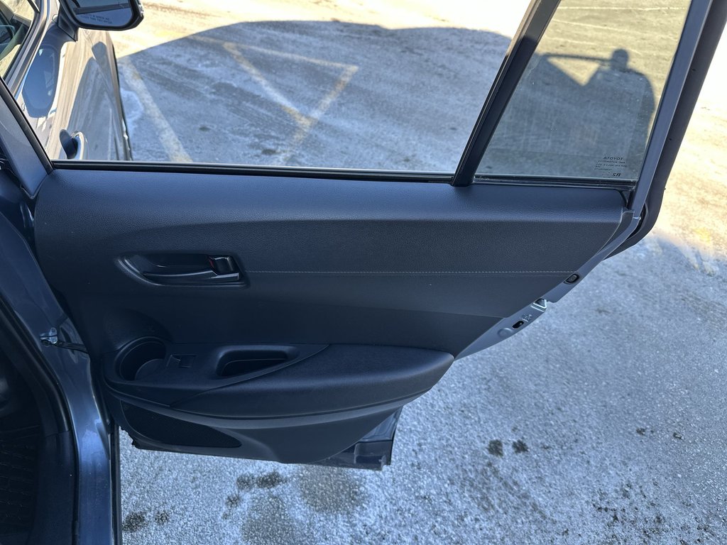 Toyota Corolla Cross LE | Cam | HtdSeats | Bluetooth | Warranty to 2028 2023 à Saint John, Nouveau-Brunswick - 41 - w1024h768px