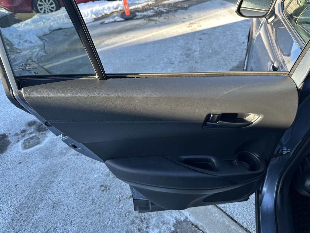 Toyota Corolla Cross LE | Cam | HtdSeats | Bluetooth | Warranty to 2028 2023 à Saint John, Nouveau-Brunswick - 35 - w1024h768px