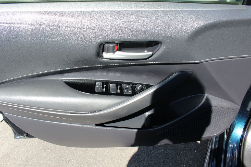 2022 Toyota Corolla Hatchback Cam | Bluetooth | USB | Keyless | Warranty to 2026 in Saint John, New Brunswick - 14 - w1024h768px