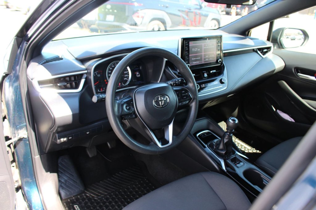 2022 Toyota Corolla Hatchback Cam | Bluetooth | USB | Keyless | Warranty to 2026 in Saint John, New Brunswick - 11 - w1024h768px