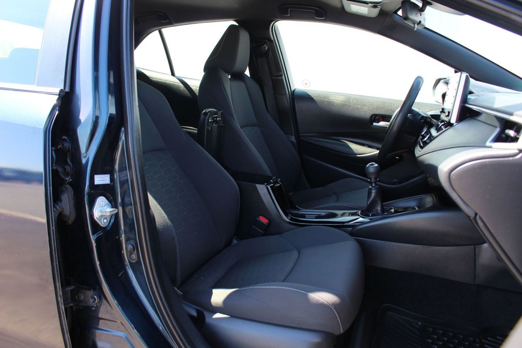 2022 Toyota Corolla Hatchback Cam | Bluetooth | USB | Keyless | Warranty to 2026 in Saint John, New Brunswick - 42 - w1024h768px