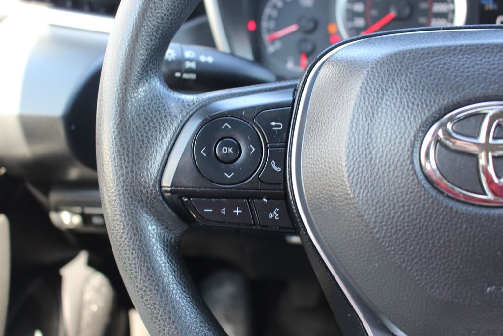 2022 Toyota Corolla Hatchback Cam | Bluetooth | USB | Keyless | Warranty to 2026 in Saint John, New Brunswick - 18 - w1024h768px